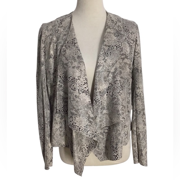 BLANKNYC Jacket Vegan Snakeskin In Snake Eyes Size XS NEW - Picture 9 of 16